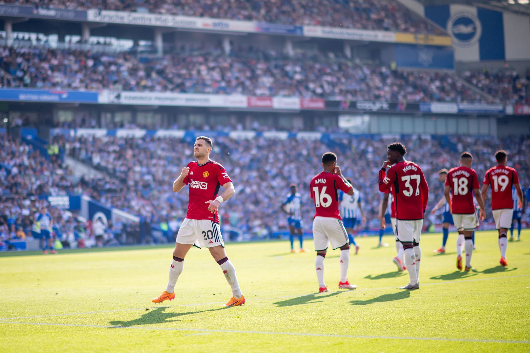 中都占据上 中都占据上